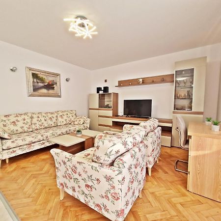 Split City Apartment Rosemary Екстериор снимка