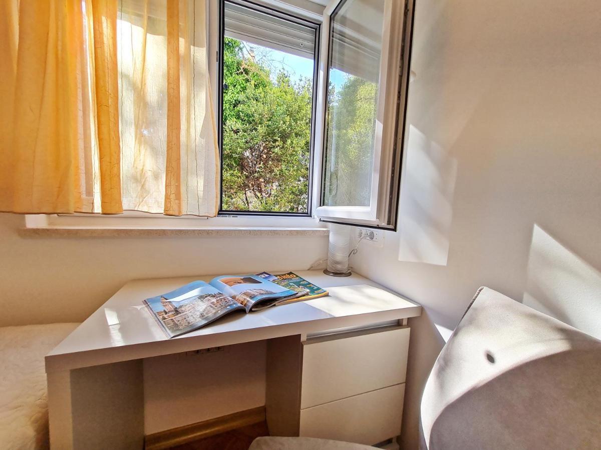 Split City Apartment Rosemary Екстериор снимка
