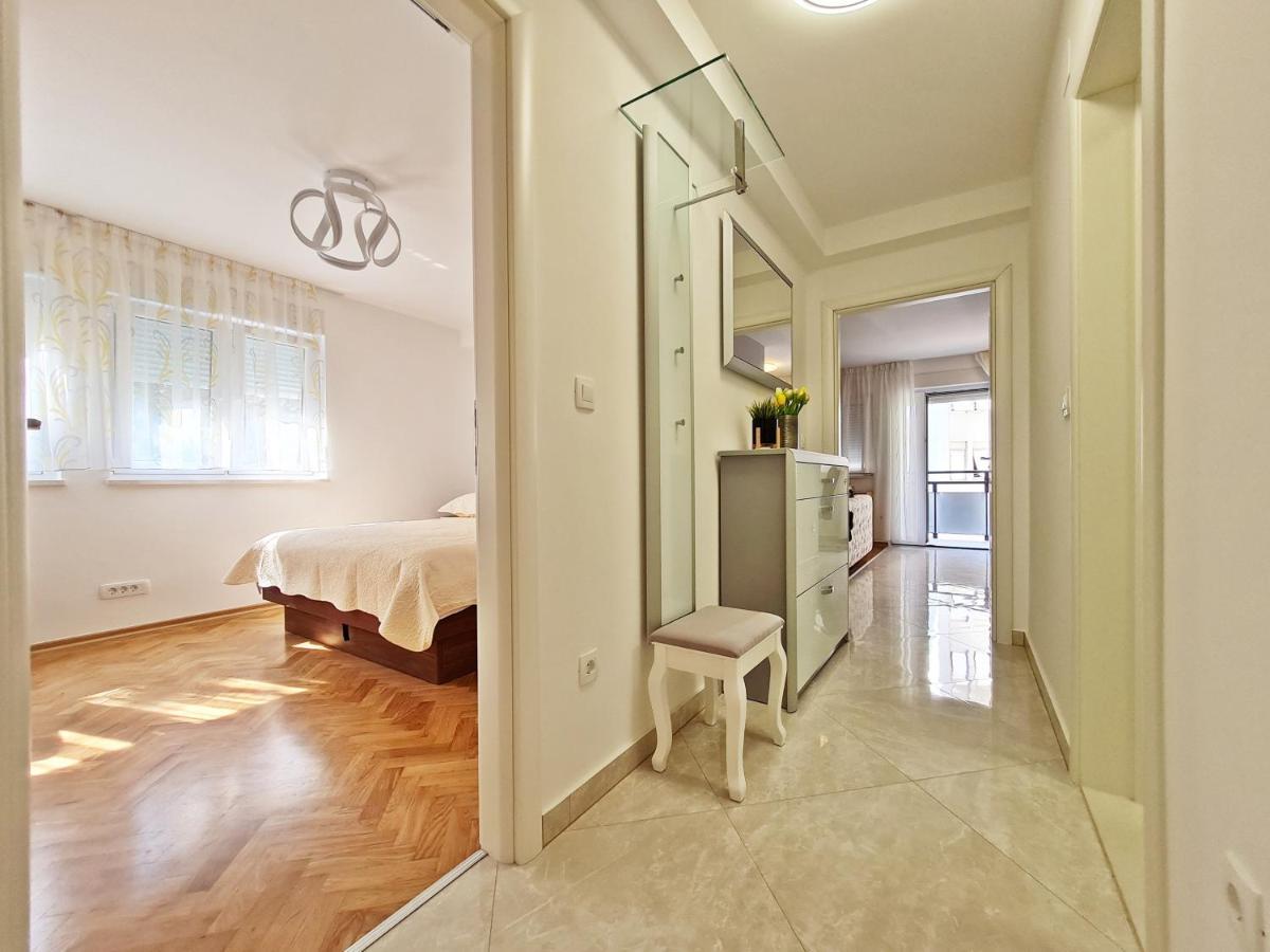 Split City Apartment Rosemary Екстериор снимка