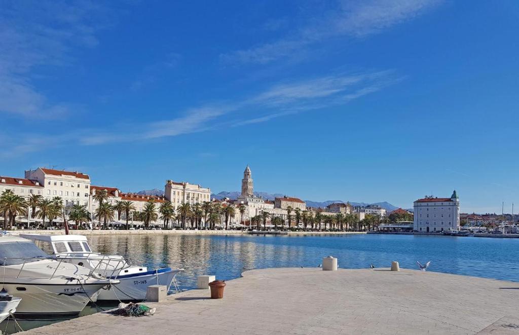 Split City Apartment Rosemary Екстериор снимка
