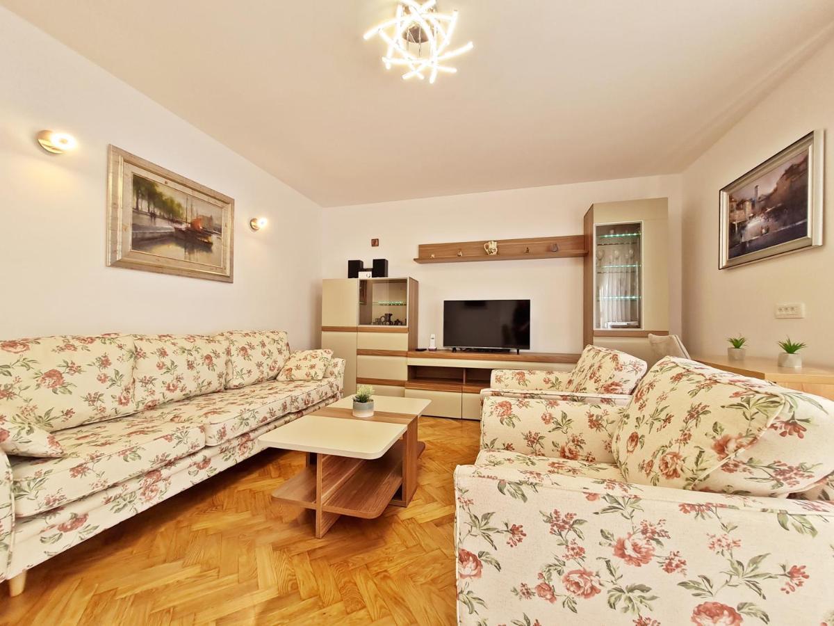 Split City Apartment Rosemary Екстериор снимка